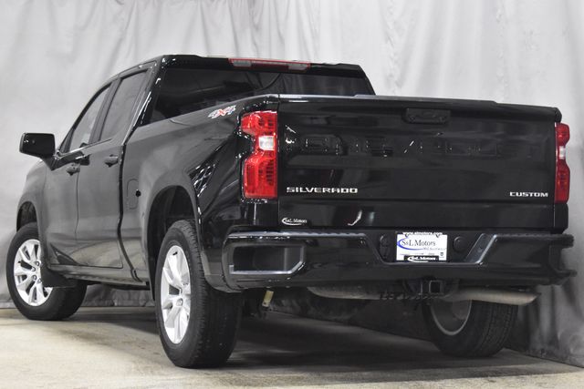 Used 2024 Chevrolet Silverado 1500 Custom with VIN 3GCPDBEK0RG149266 for sale in Pulaski, WI
