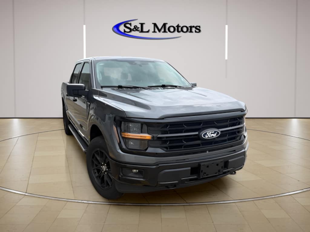 Used 2025 Ford F-150 XLT SuperCrew