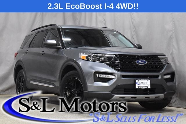 2024 Ford Explorer XLT's photo