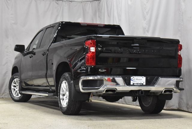 Used 2024 Chevrolet Silverado 1500 LT with VIN 1GCUDDED7RZ127457 for sale in Pulaski, WI