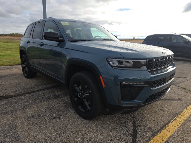 2027 Jeep Grand Cherokee LIMITED 4X4 Sport Utility for Sale in Pulaski WI
