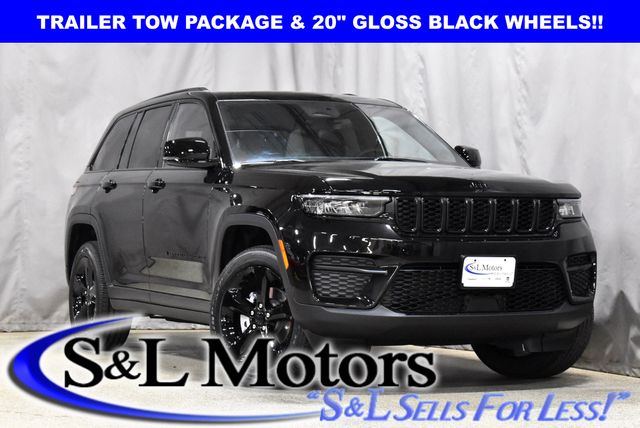 2025 Jeep Grand Cherokee Altitude's photo