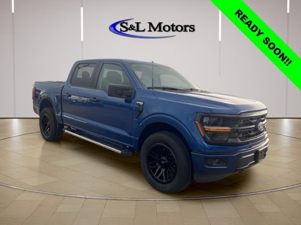 Used 2025 Ford F-150 XLT SuperCrew