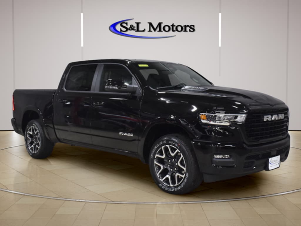 New 2026 Ram 1500 LARAMIE CREW CAB 4X4 5'7 BOX Pickup