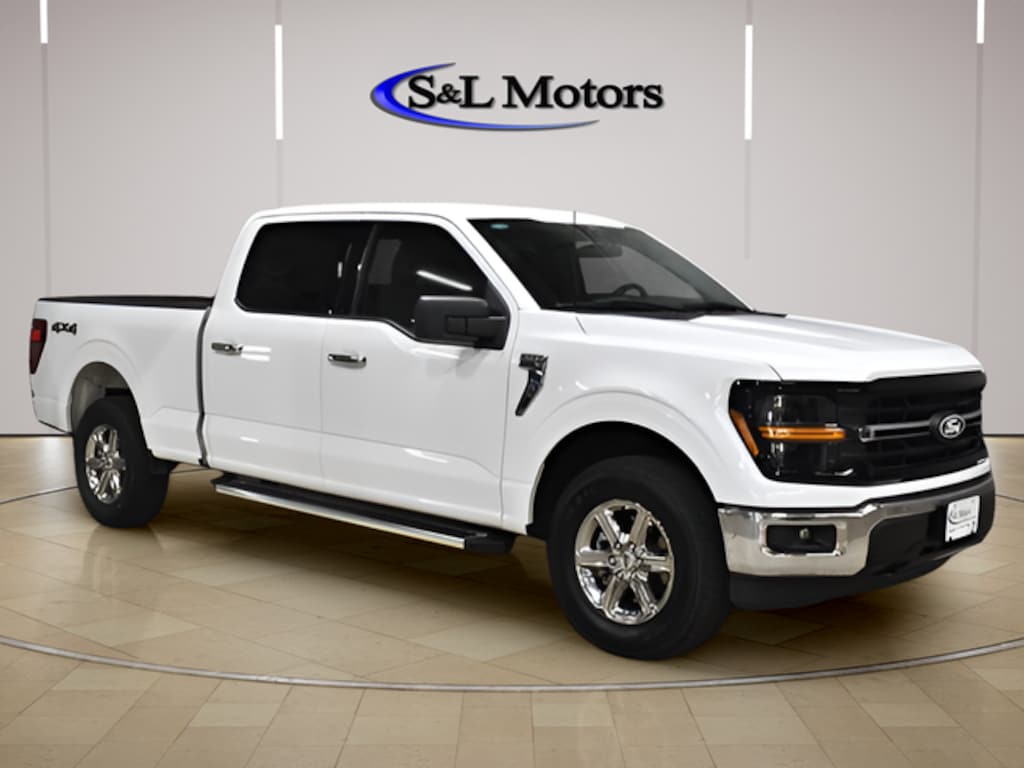 Used 2025 Ford F-150 XLT SuperCrew