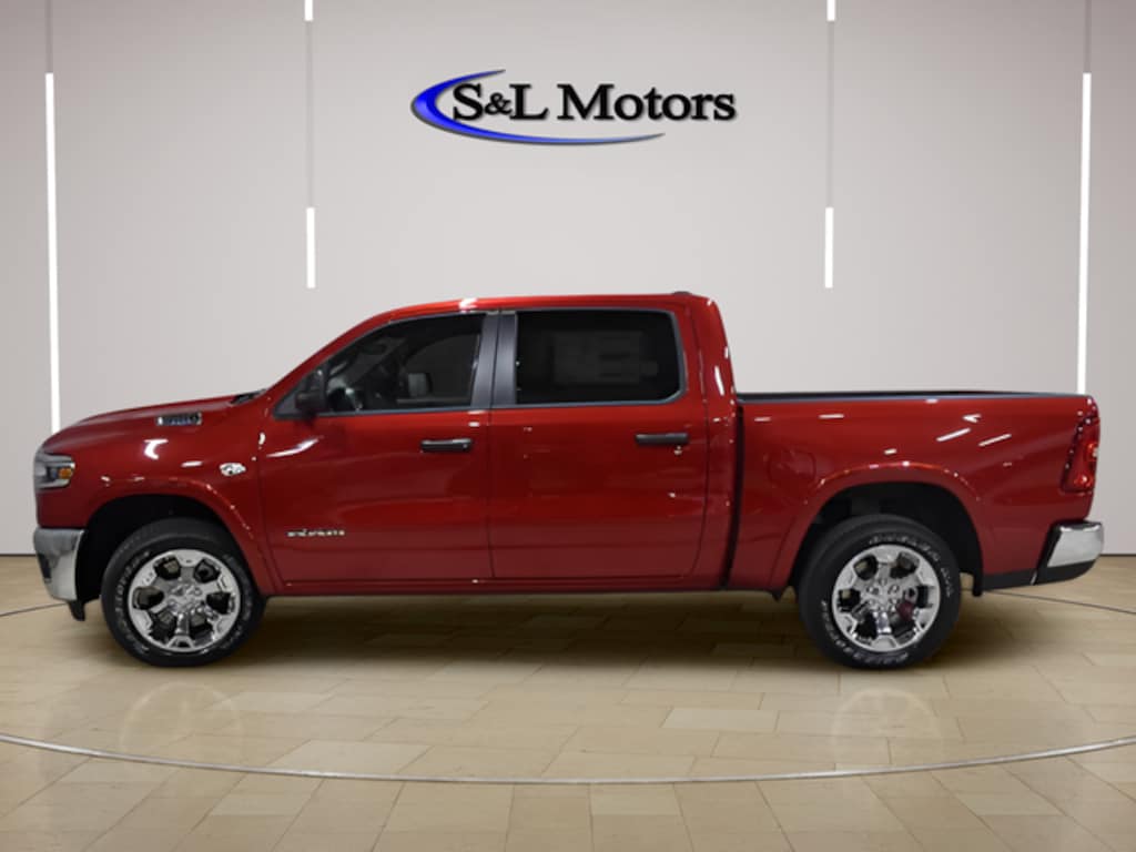 New 2026 Ram 1500 BIG HORN CREW CAB 4X4 5'7 BOX Pickup