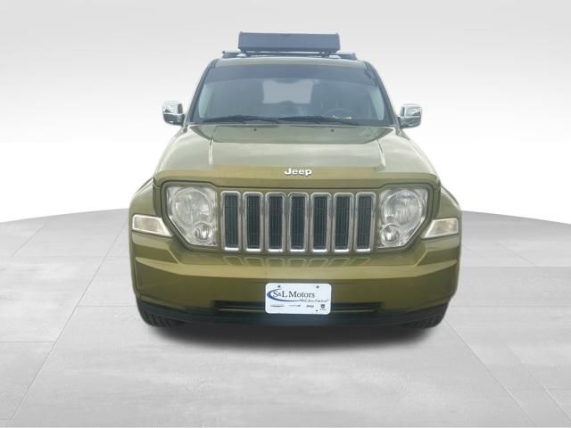 2012 Jeep Liberty Sport photo 3