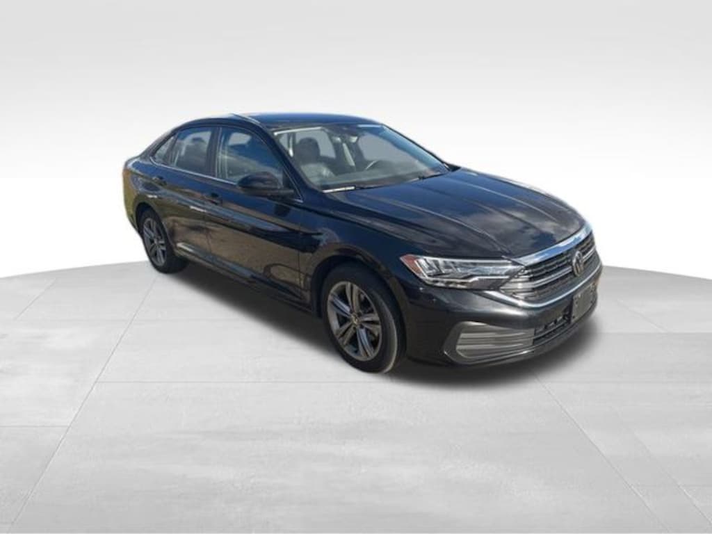 Used 2024 Volkswagen Jetta 1.5T SE Sedan