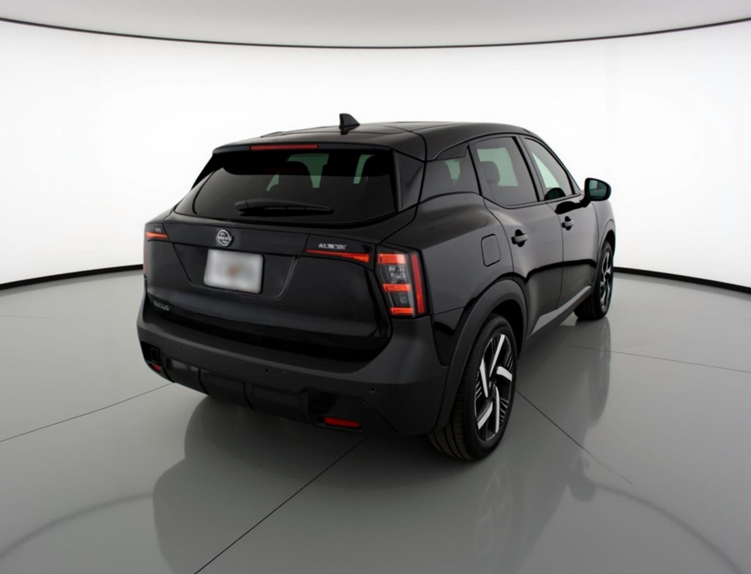 Thumbnail: 2025 Nissan Kicks - 7