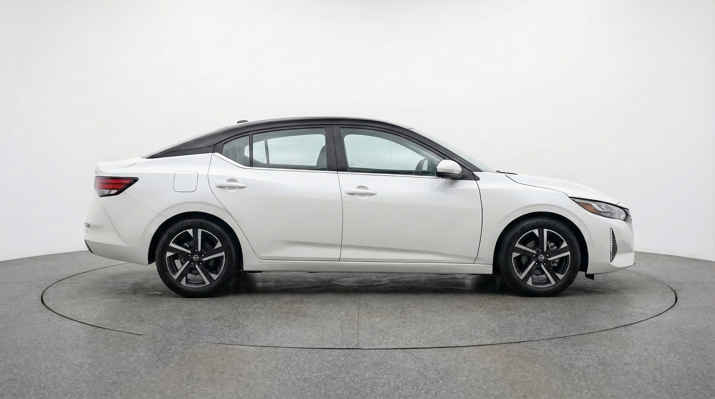 Thumbnail: 2025 Nissan Sentra - 8