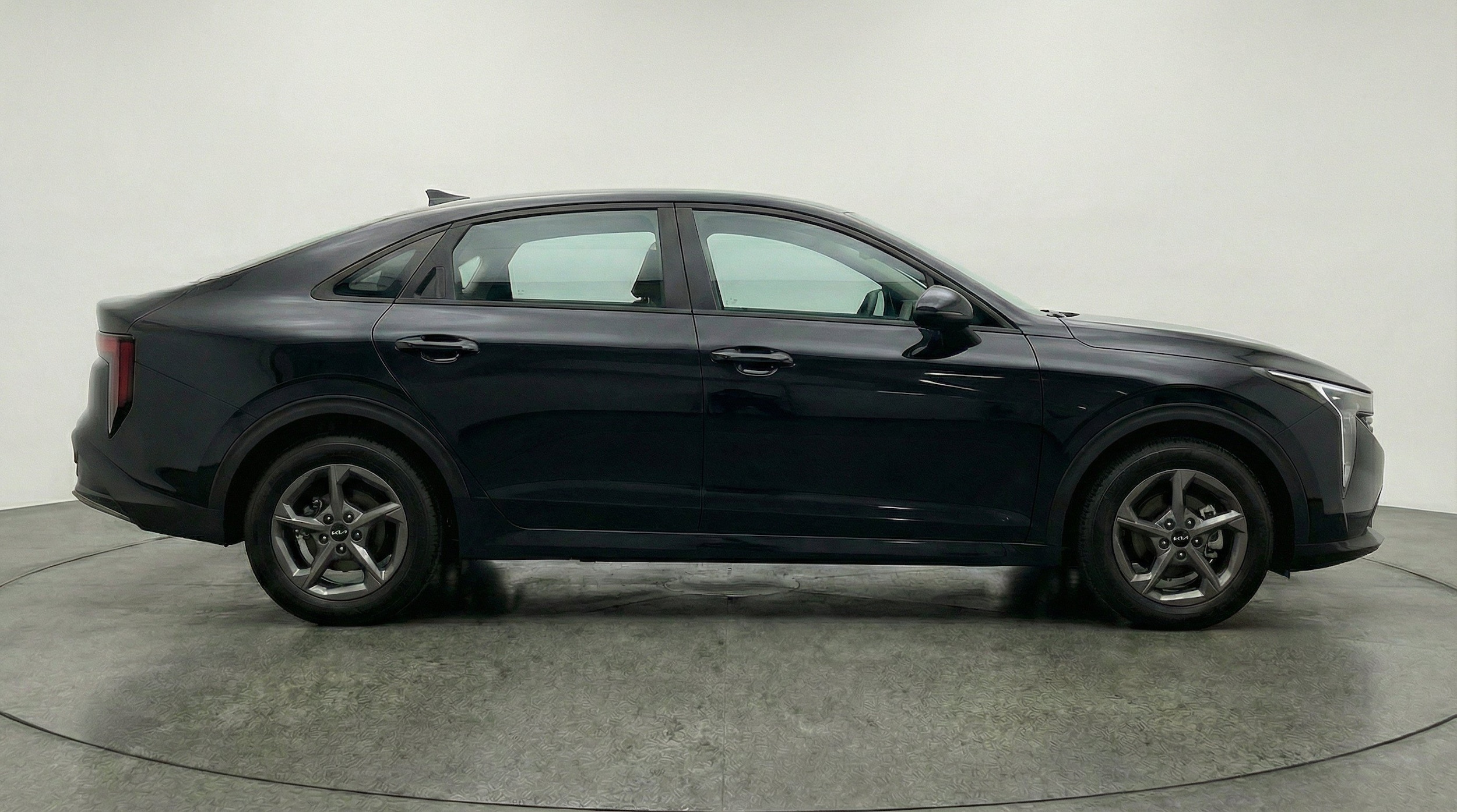Thumbnail: 2025 Kia K4 - 11