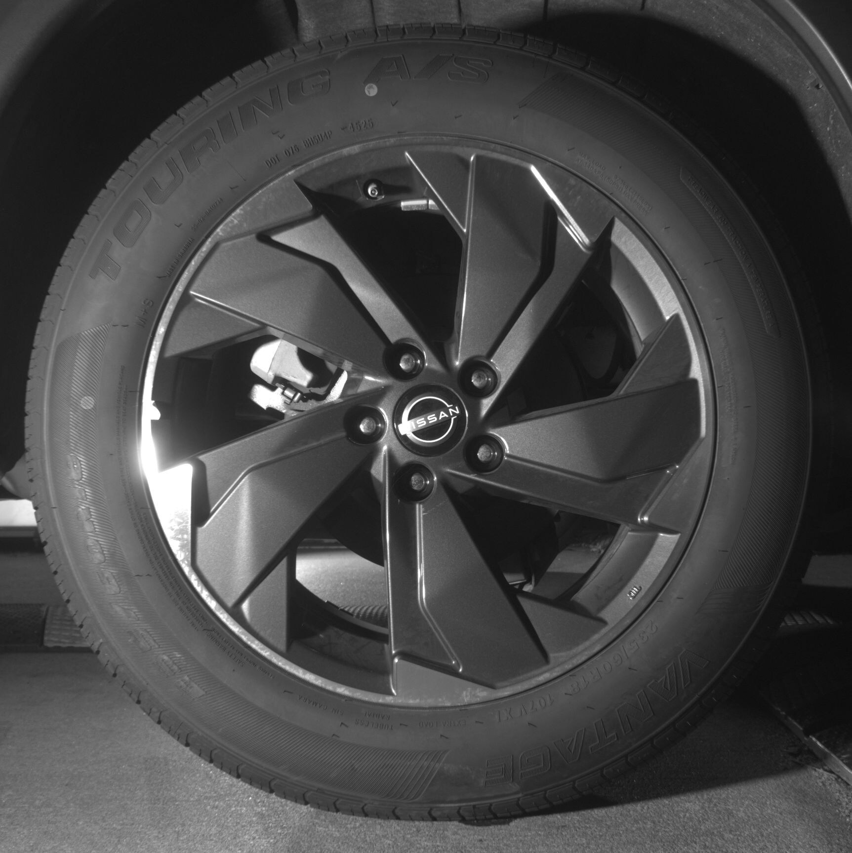 Thumbnail: 2025 Nissan Rogue - 12