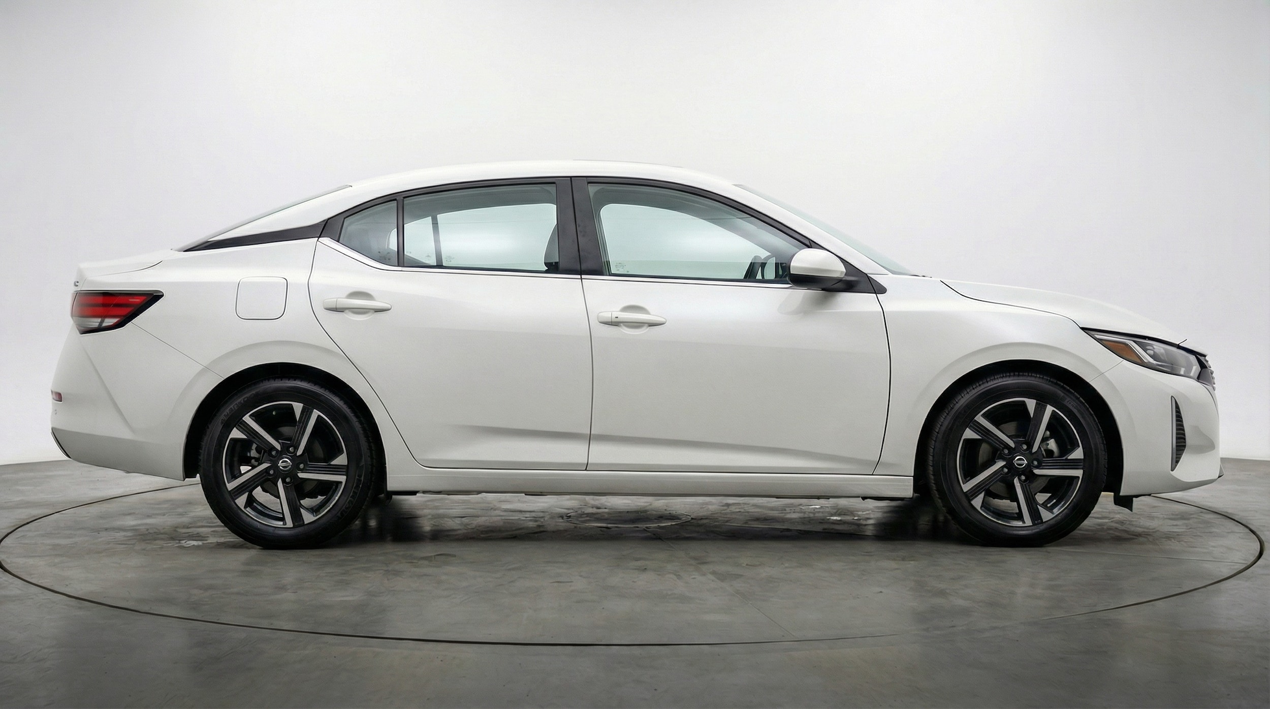 Thumbnail: 2025 Nissan Sentra - 8