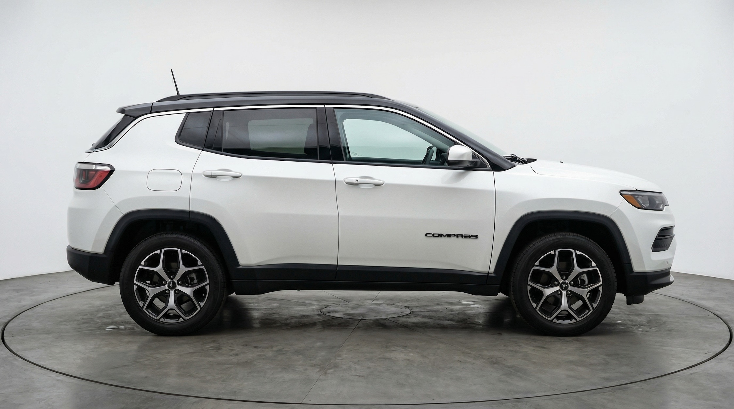 Thumbnail: 2025 Jeep Compass - 8