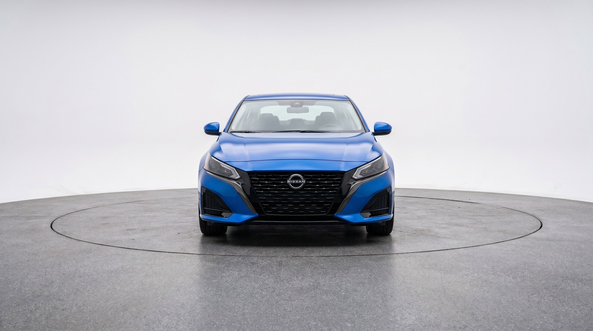 Thumbnail: 2025 Nissan Altima - 2
