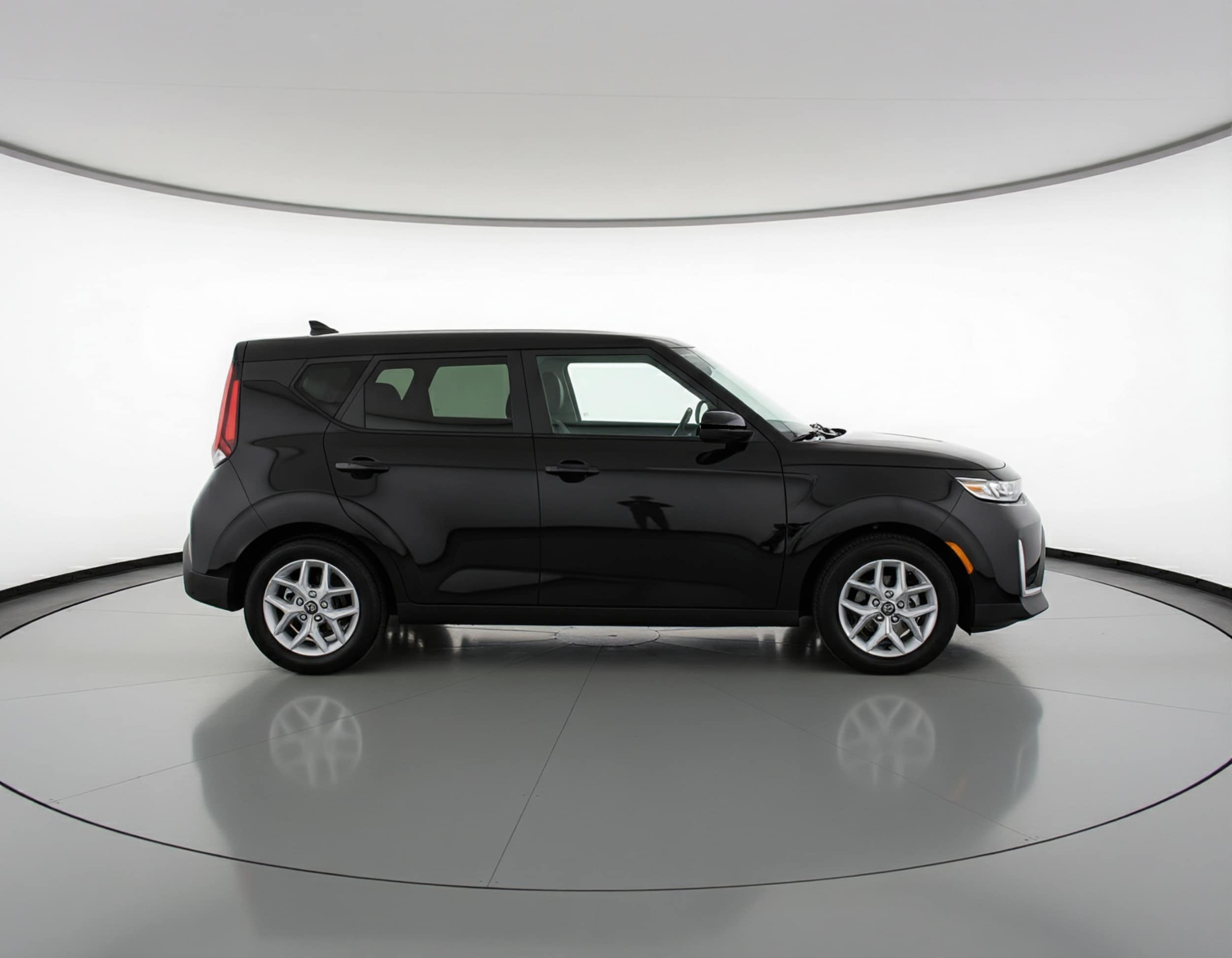 Thumbnail: 2025 Kia Soul - 8