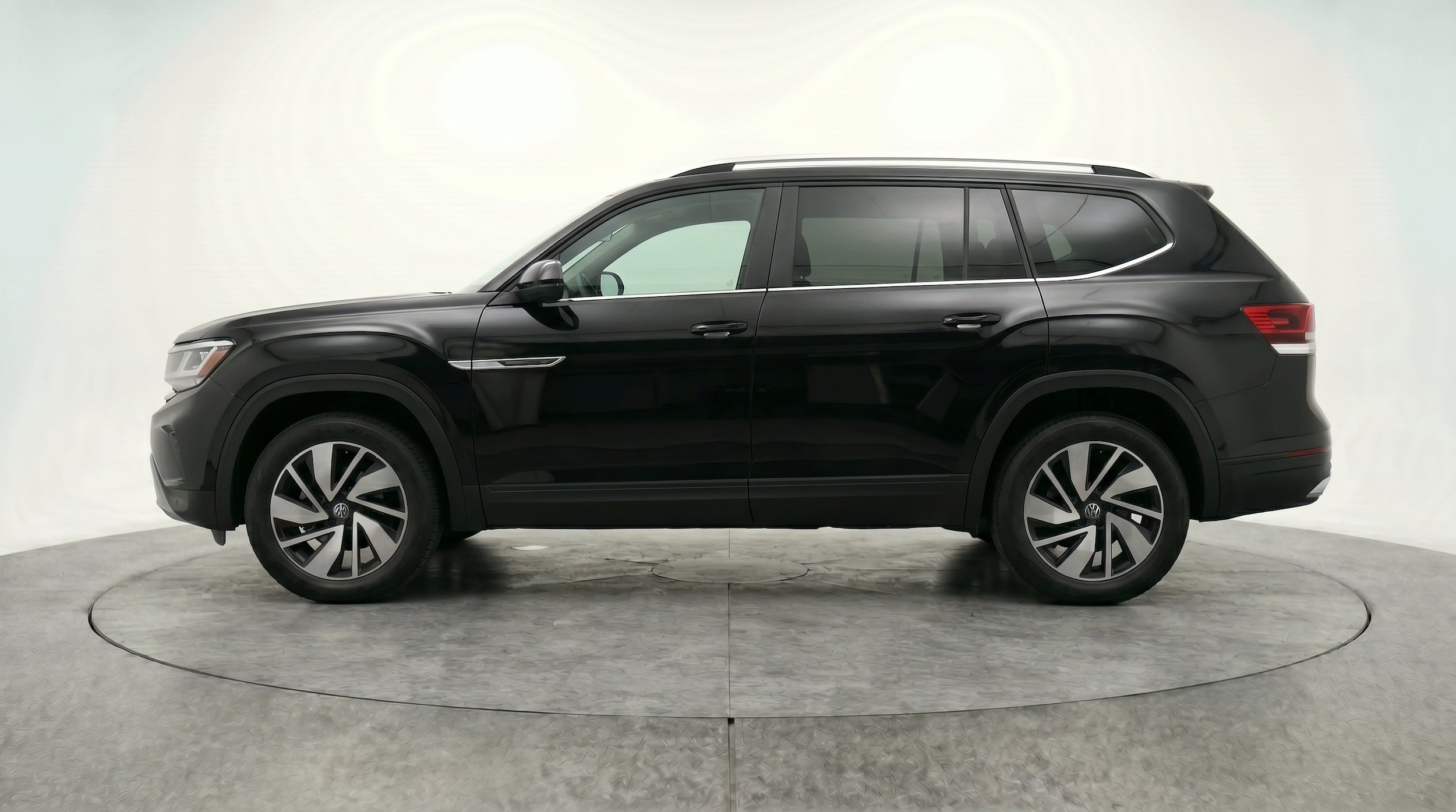 Thumbnail: 2026 Volkswagen Atlas - 5