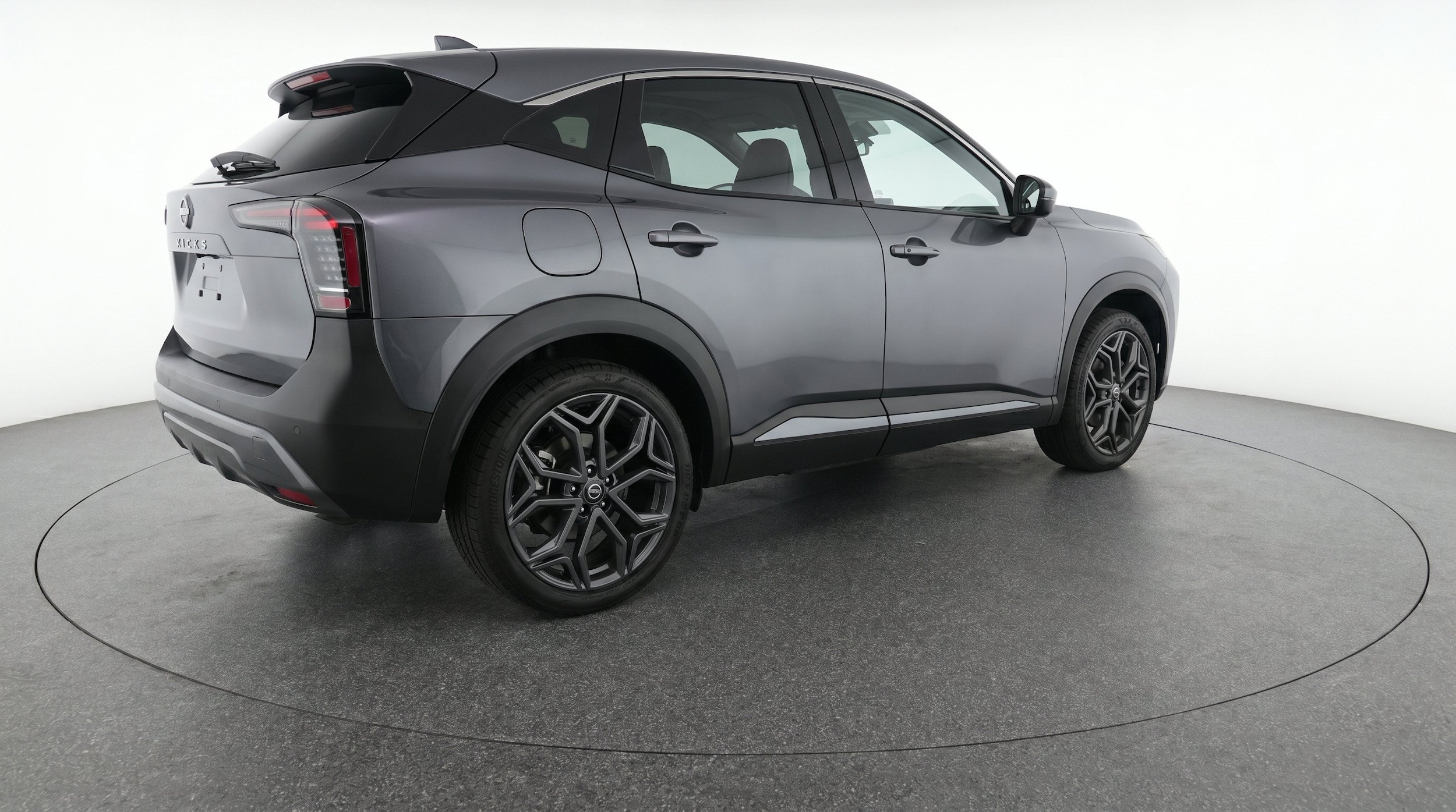 Thumbnail: 2026 Nissan Kicks - 9