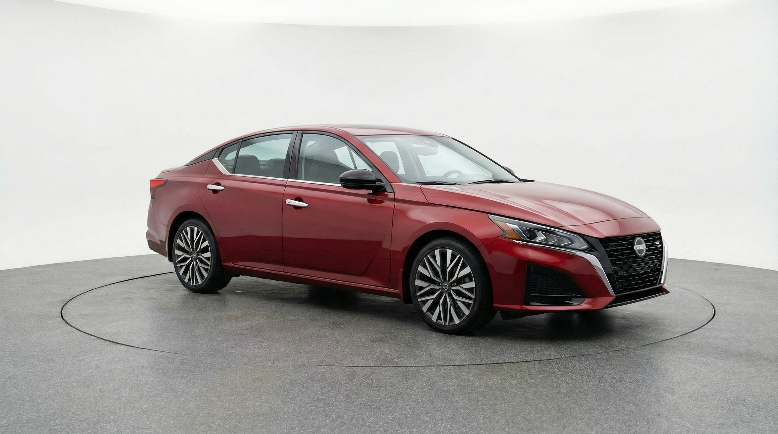 Thumbnail: 2025 Nissan Altima - 1