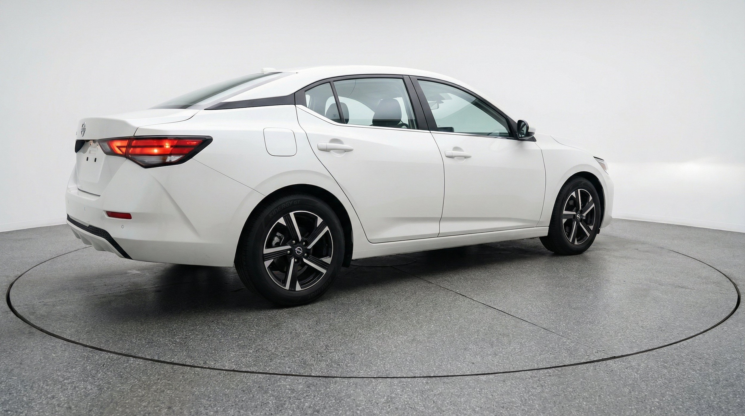 Thumbnail: 2025 Nissan Sentra - 9