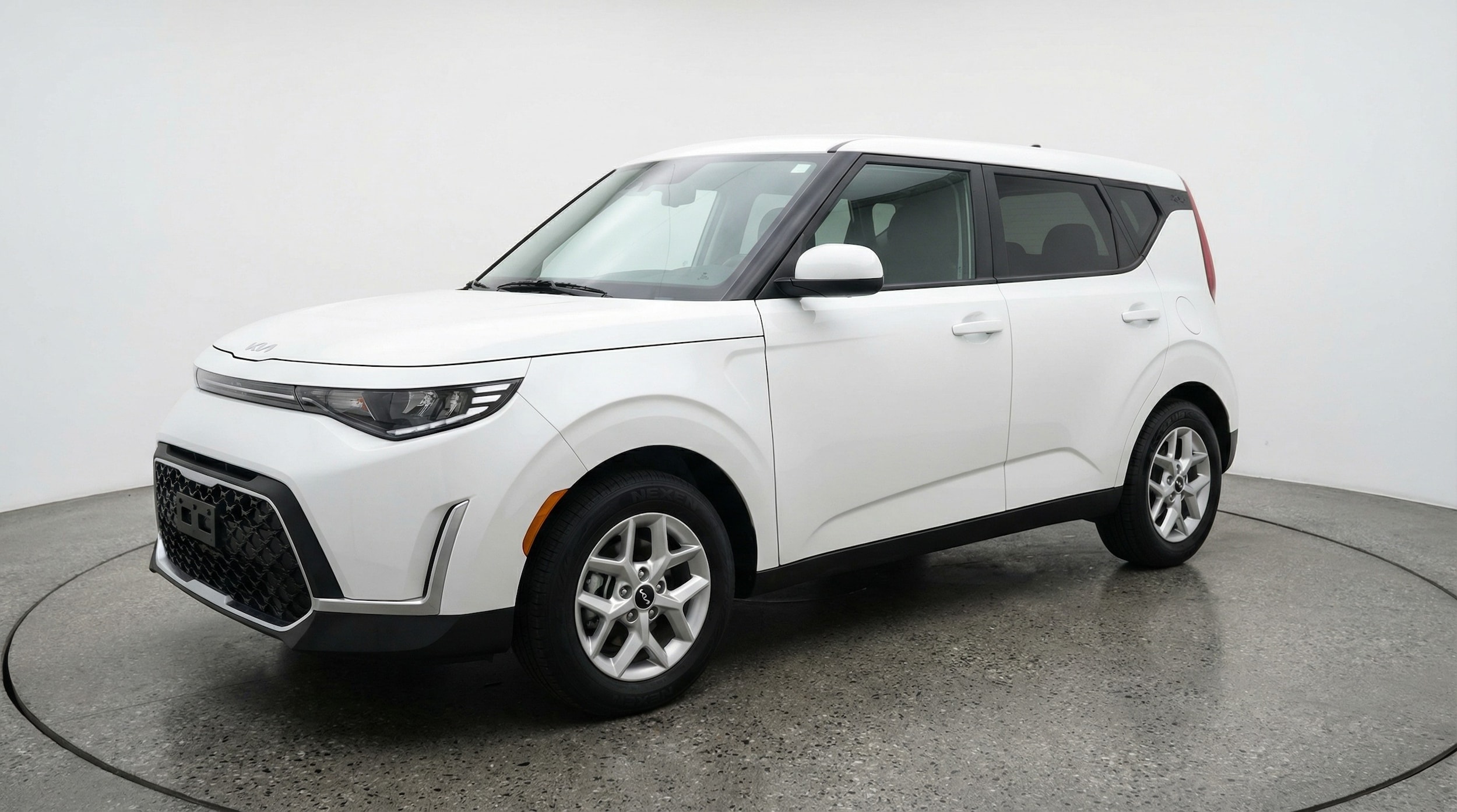 Thumbnail: 2025 Kia Soul - 3