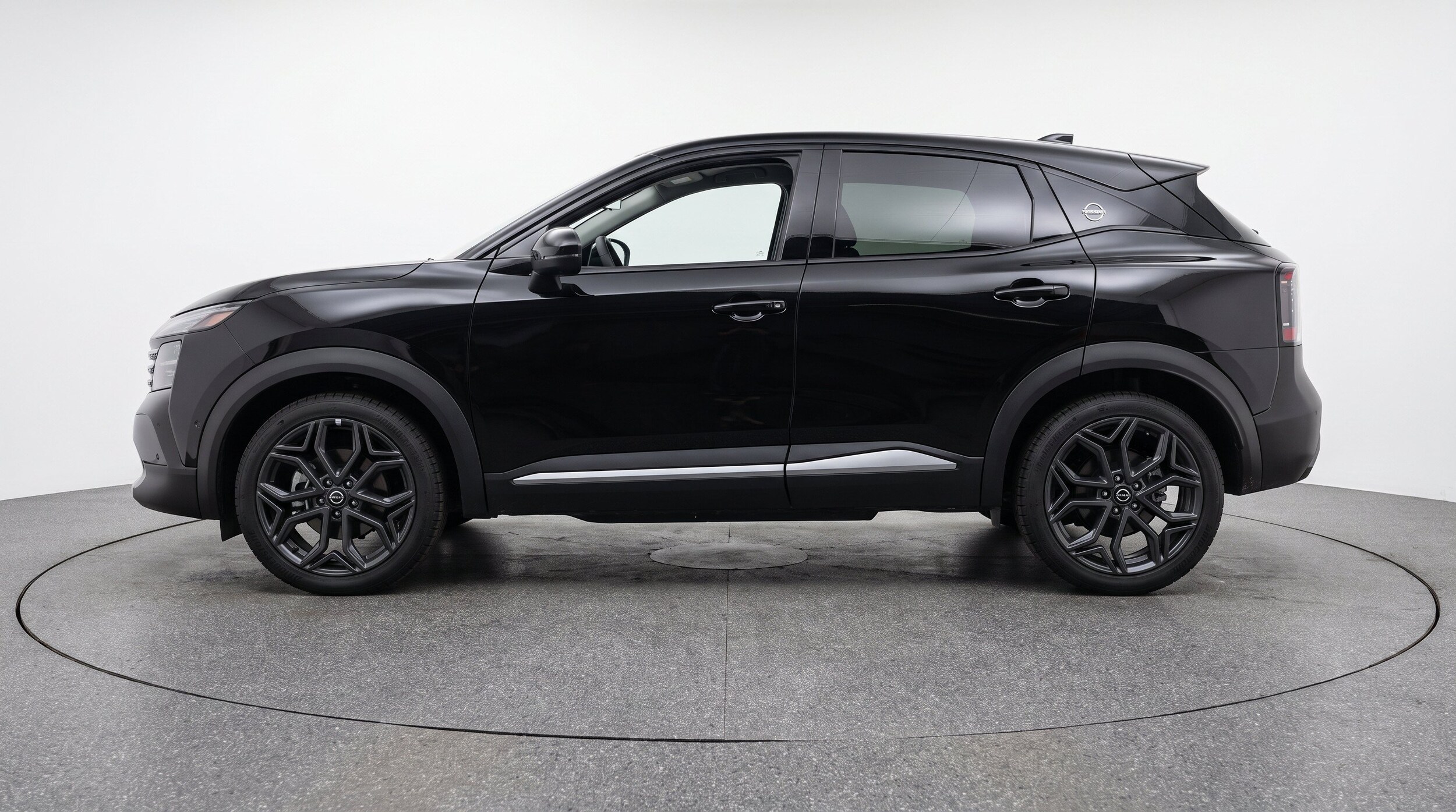 Thumbnail: 2026 Nissan Kicks - 5