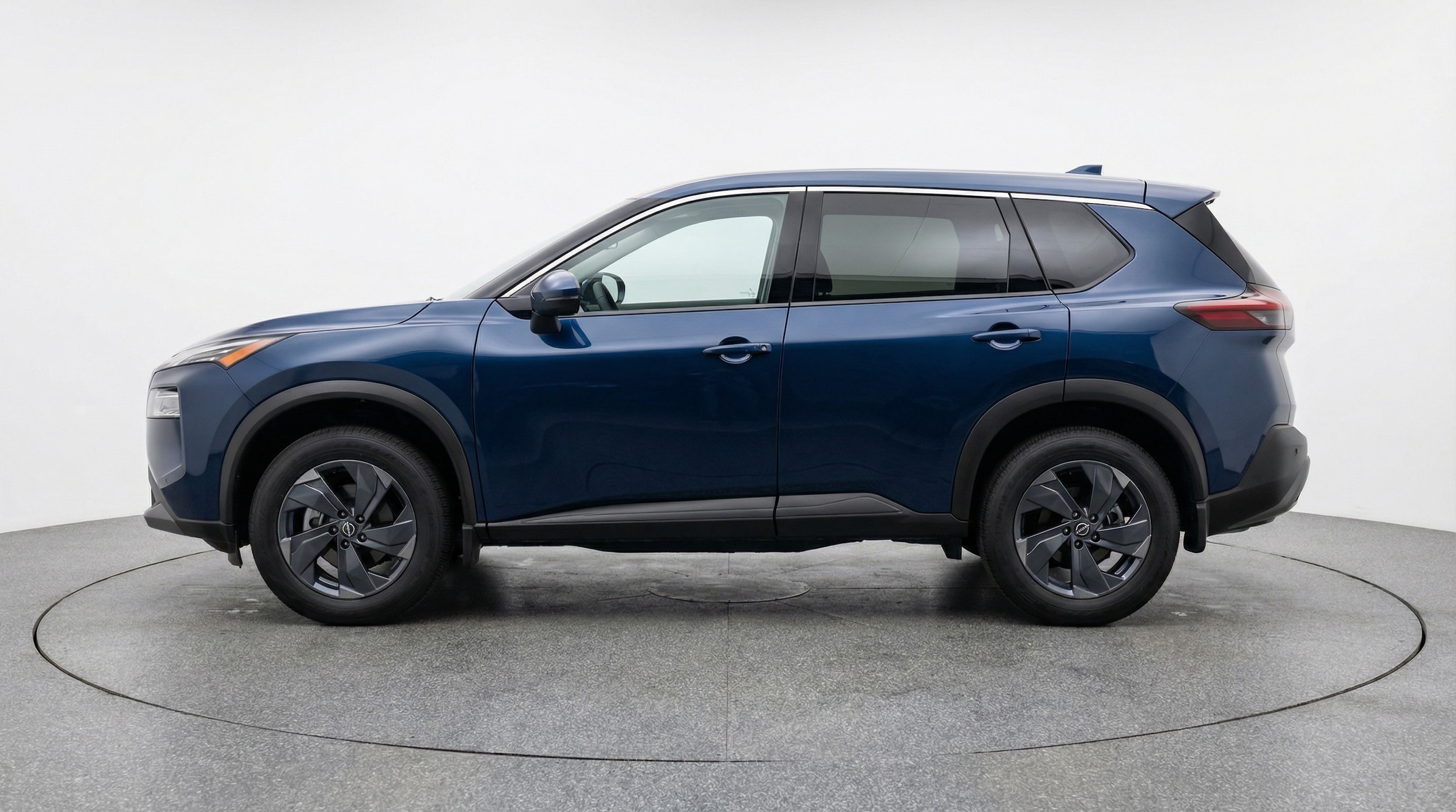 Thumbnail: 2025 Nissan Rogue - 4