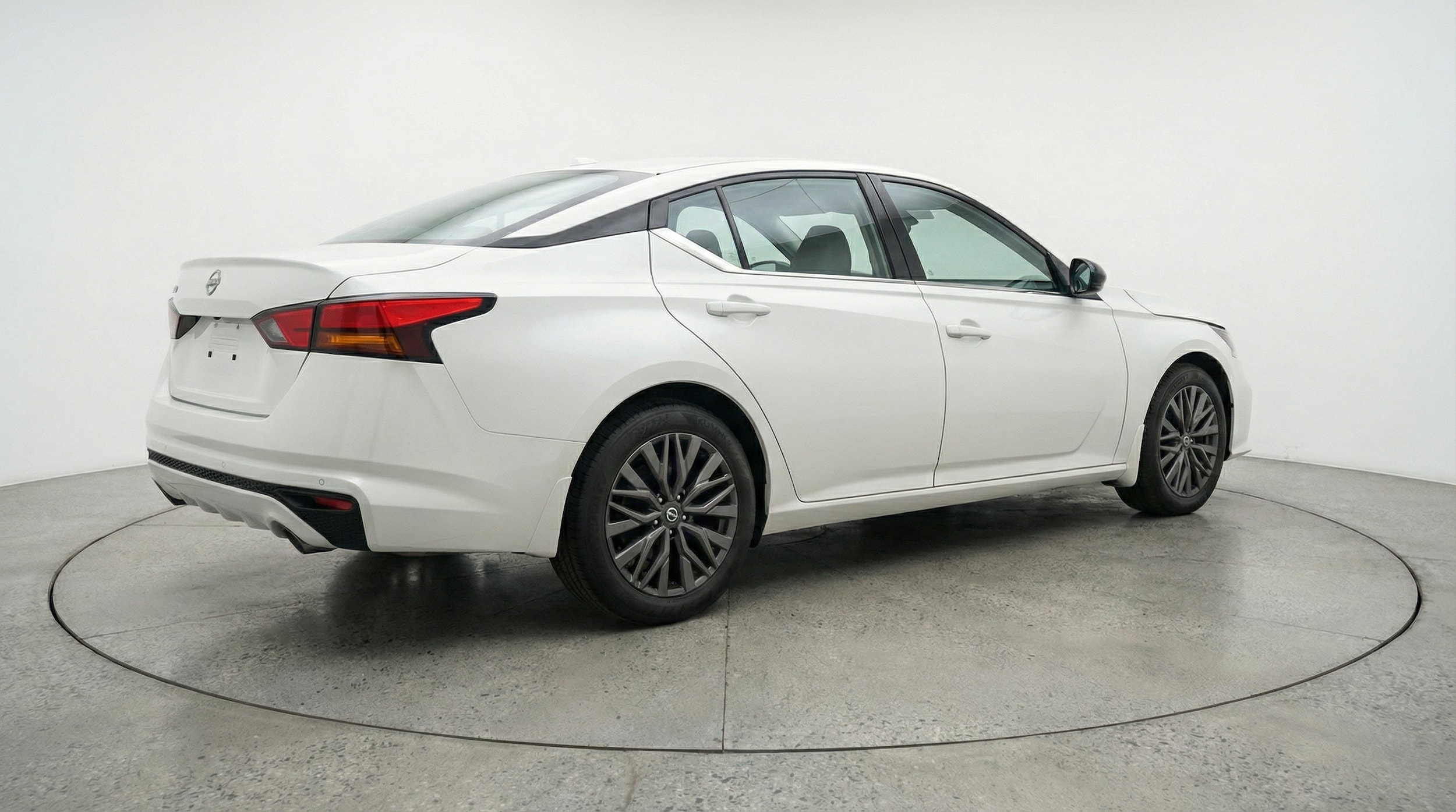 Thumbnail: 2025 Nissan Altima - 7