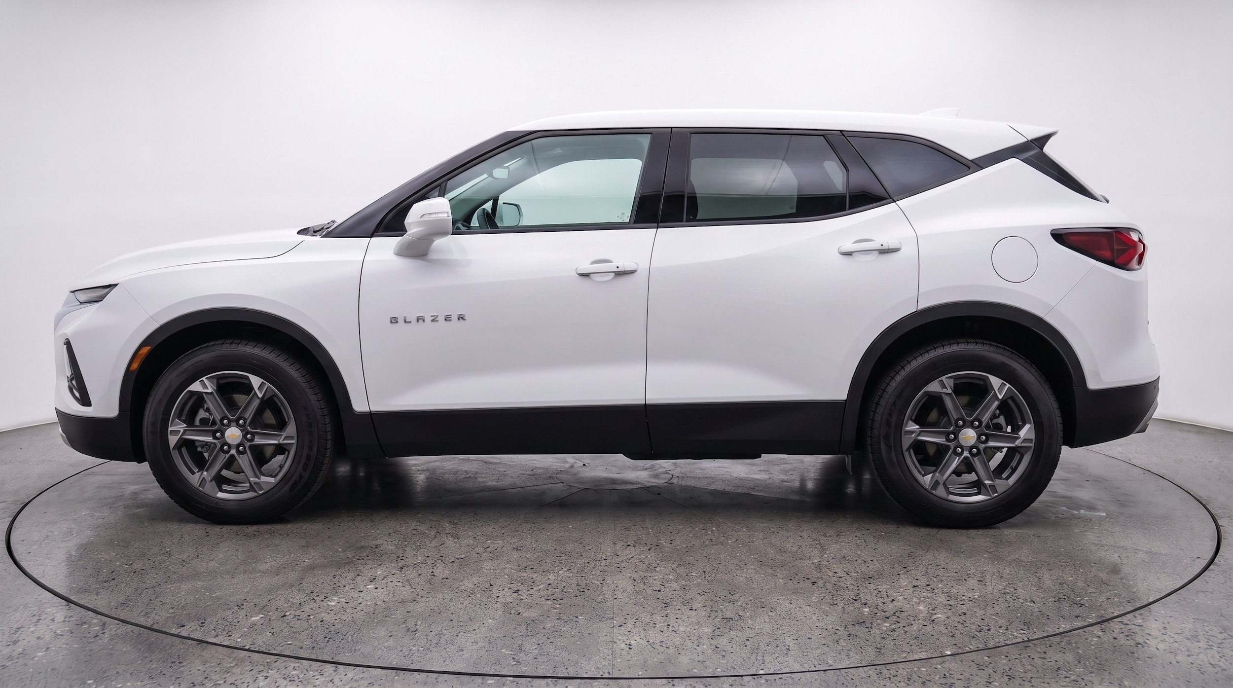 Thumbnail: 2026 Chevrolet Blazer - 5