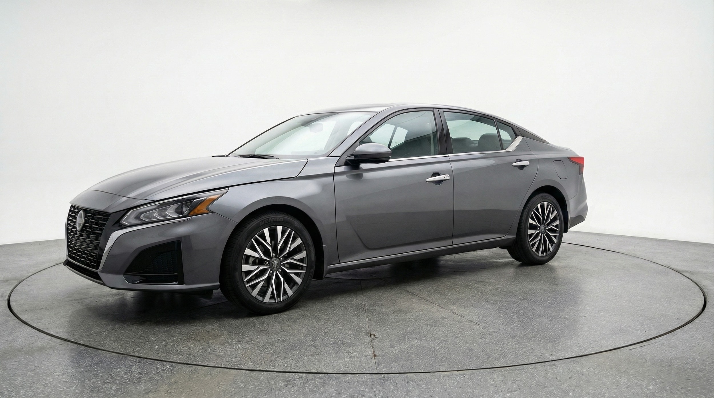 Thumbnail: 2025 Nissan Altima - 3