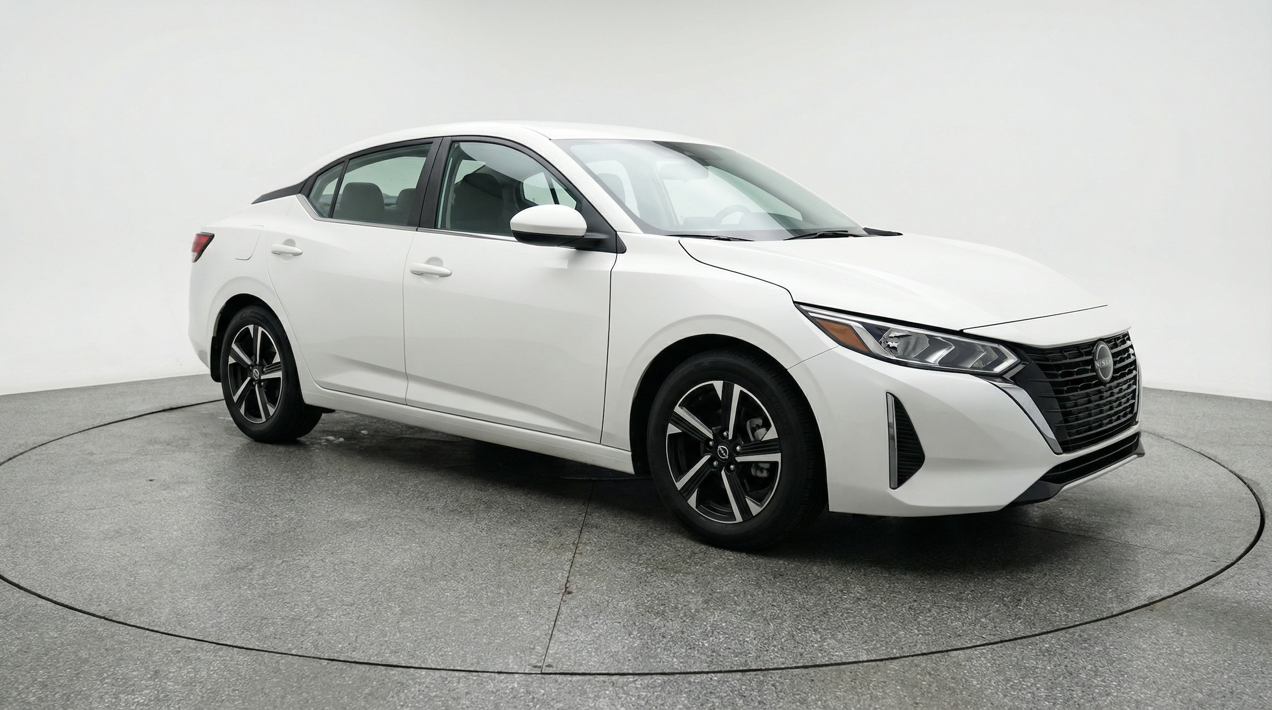 Thumbnail: 2025 Nissan Sentra - 1