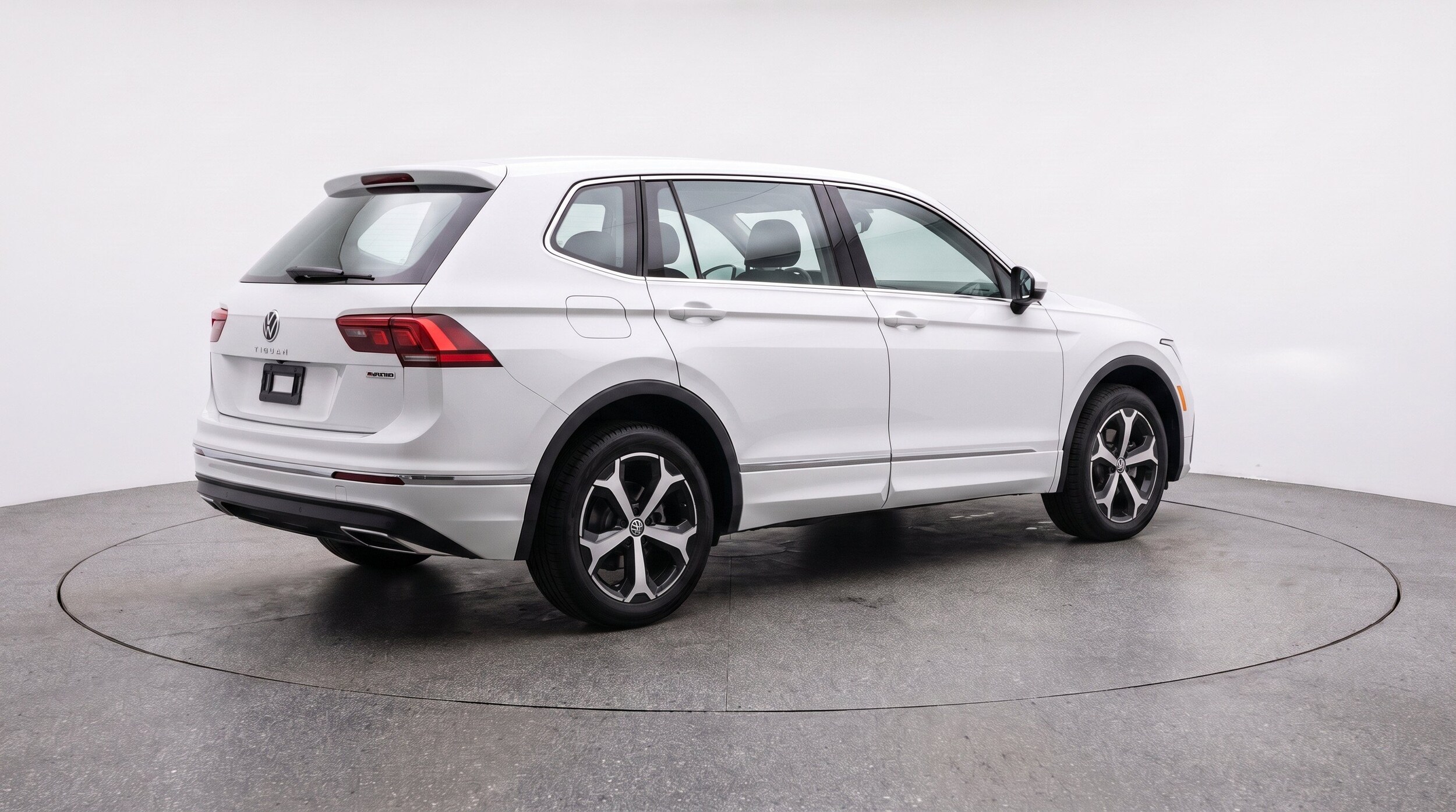 Thumbnail: 2026 Volkswagen Tiguan - 9