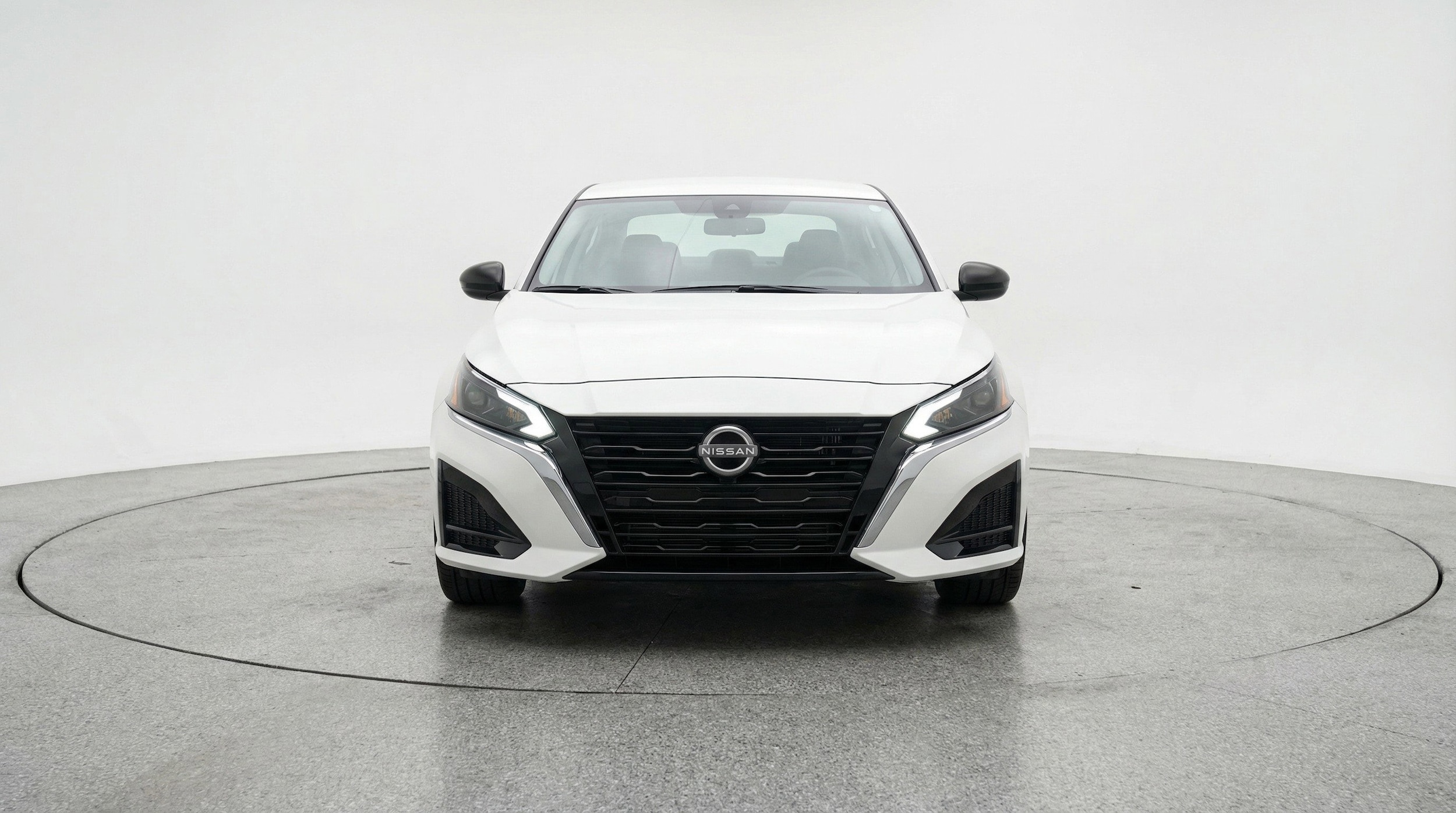 Thumbnail: 2025 Nissan Altima - 2