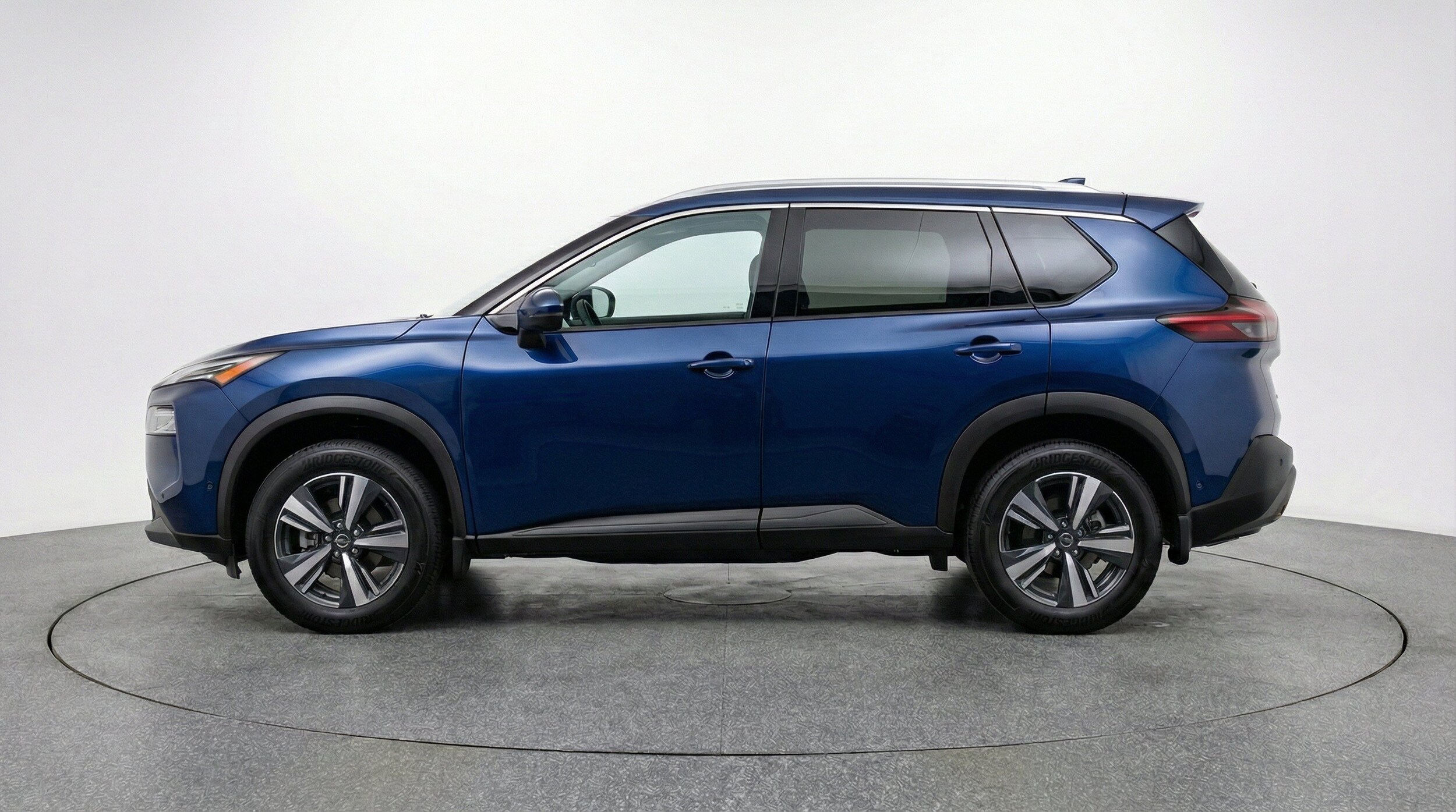 Thumbnail: 2026 Nissan Rogue - 5