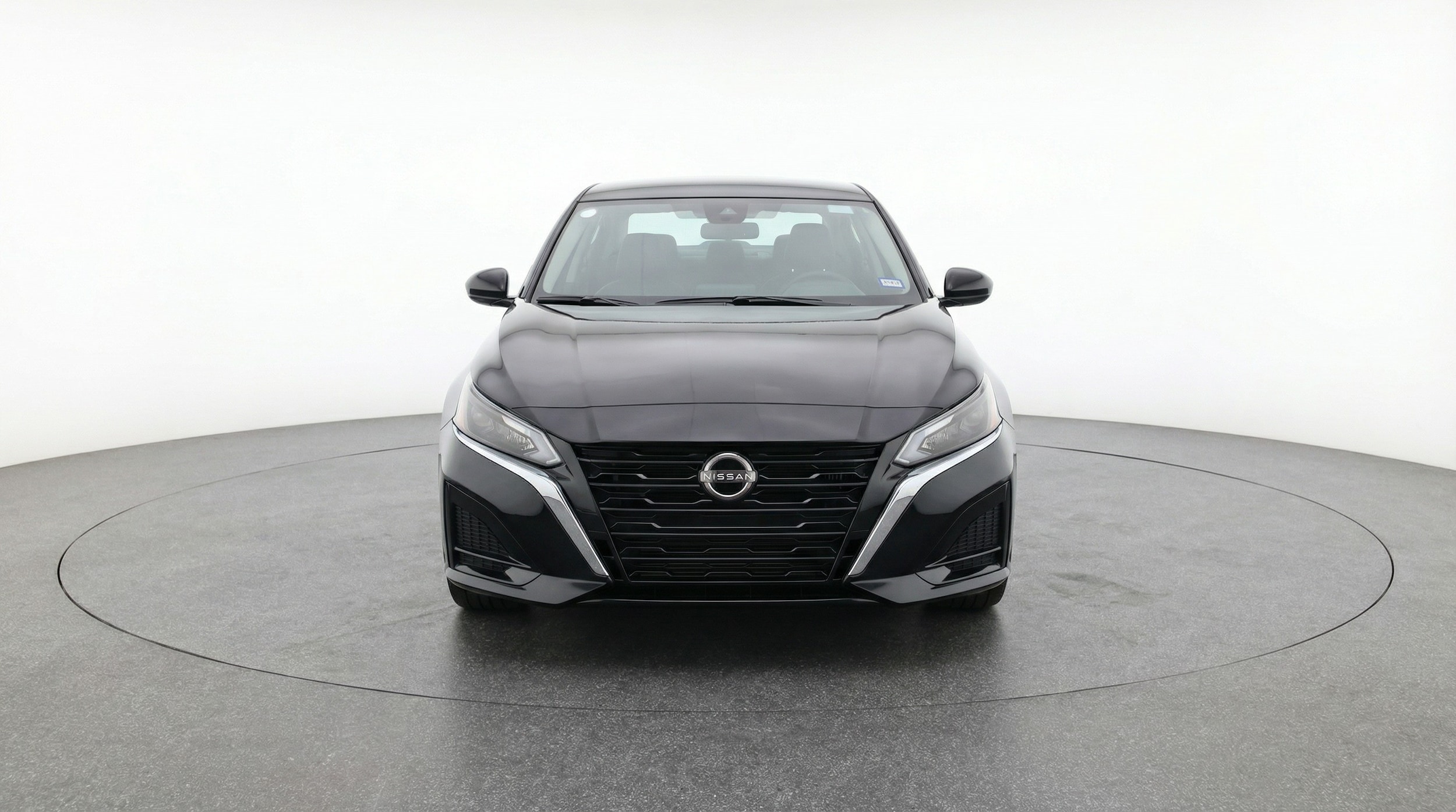 Thumbnail: 2025 Nissan Altima - 2