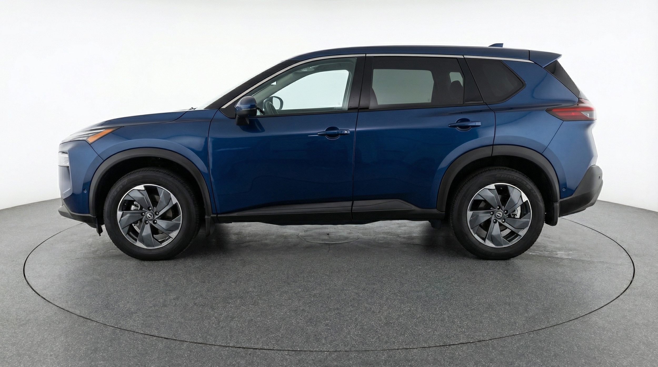 Thumbnail: 2025 Nissan Rogue - 4