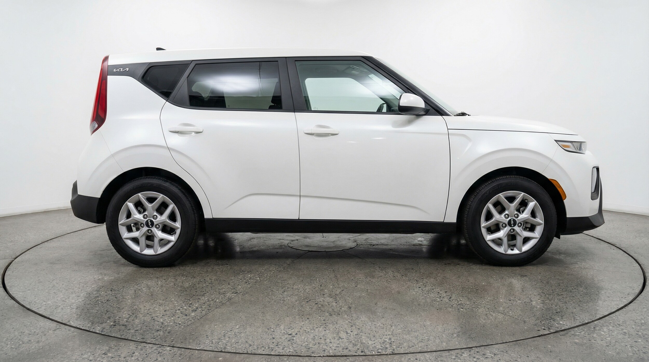 Thumbnail: 2025 Kia Soul - 8