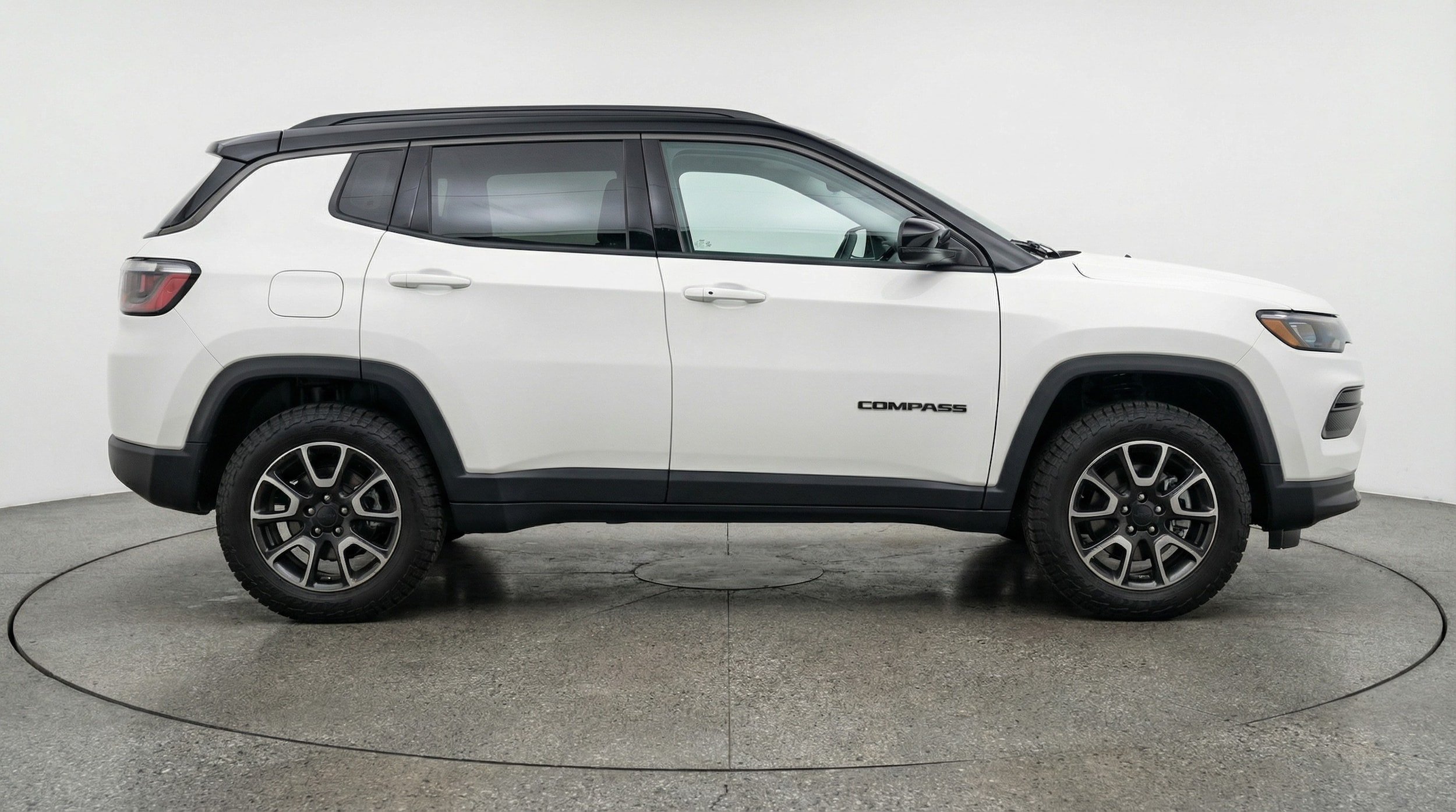 Thumbnail: 2025 Jeep Compass - 8