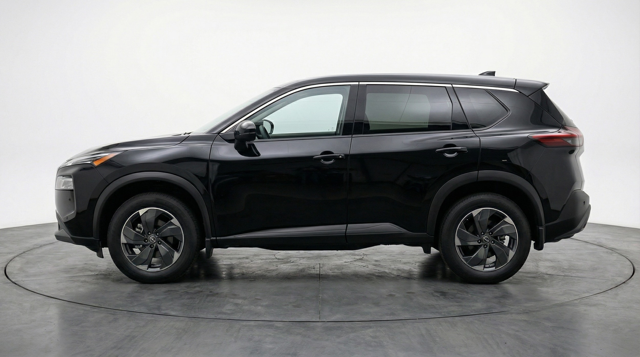 Thumbnail: 2025 Nissan Rogue - 4