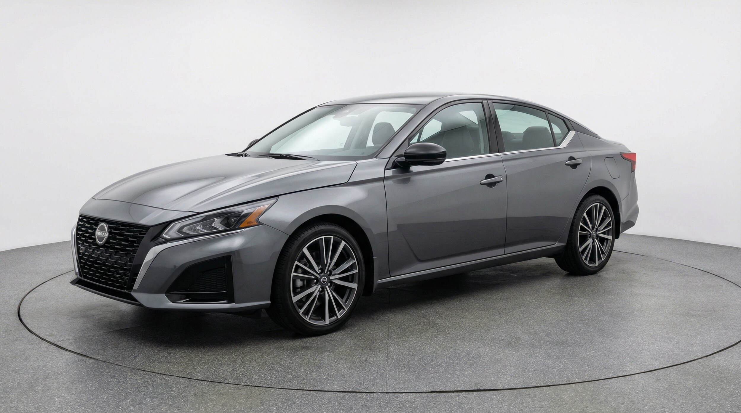 Thumbnail: 2025 Nissan Altima - 3