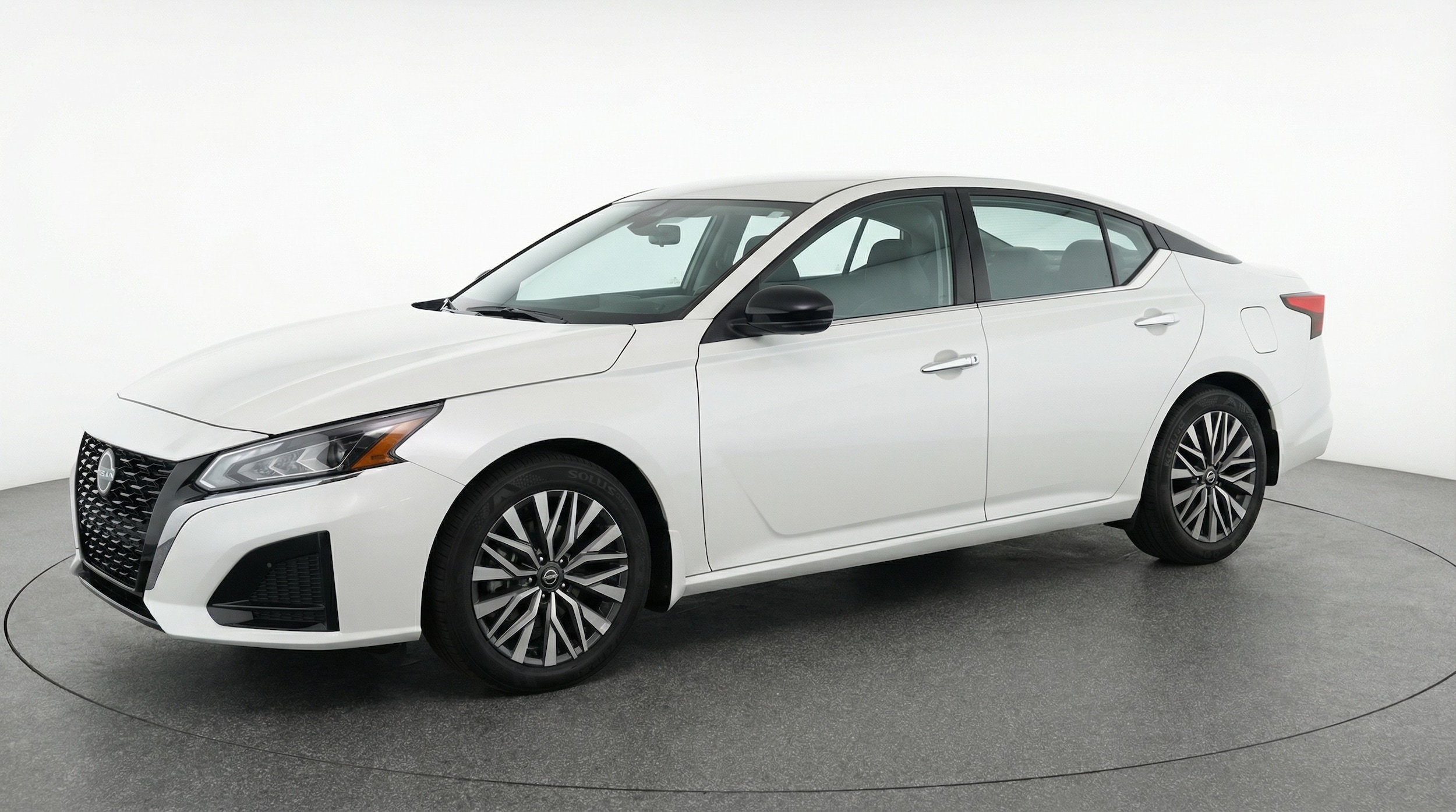 Thumbnail: 2025 Nissan Altima - 3