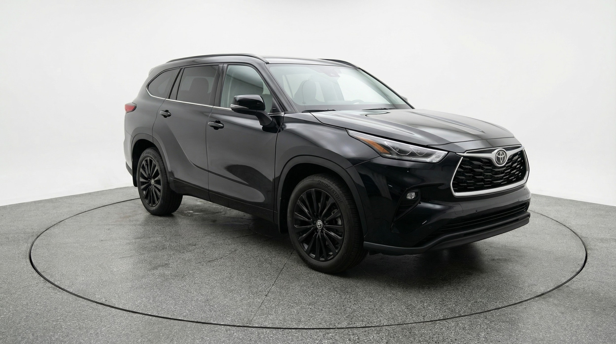 Thumbnail: 2025 Toyota Highlander - 1