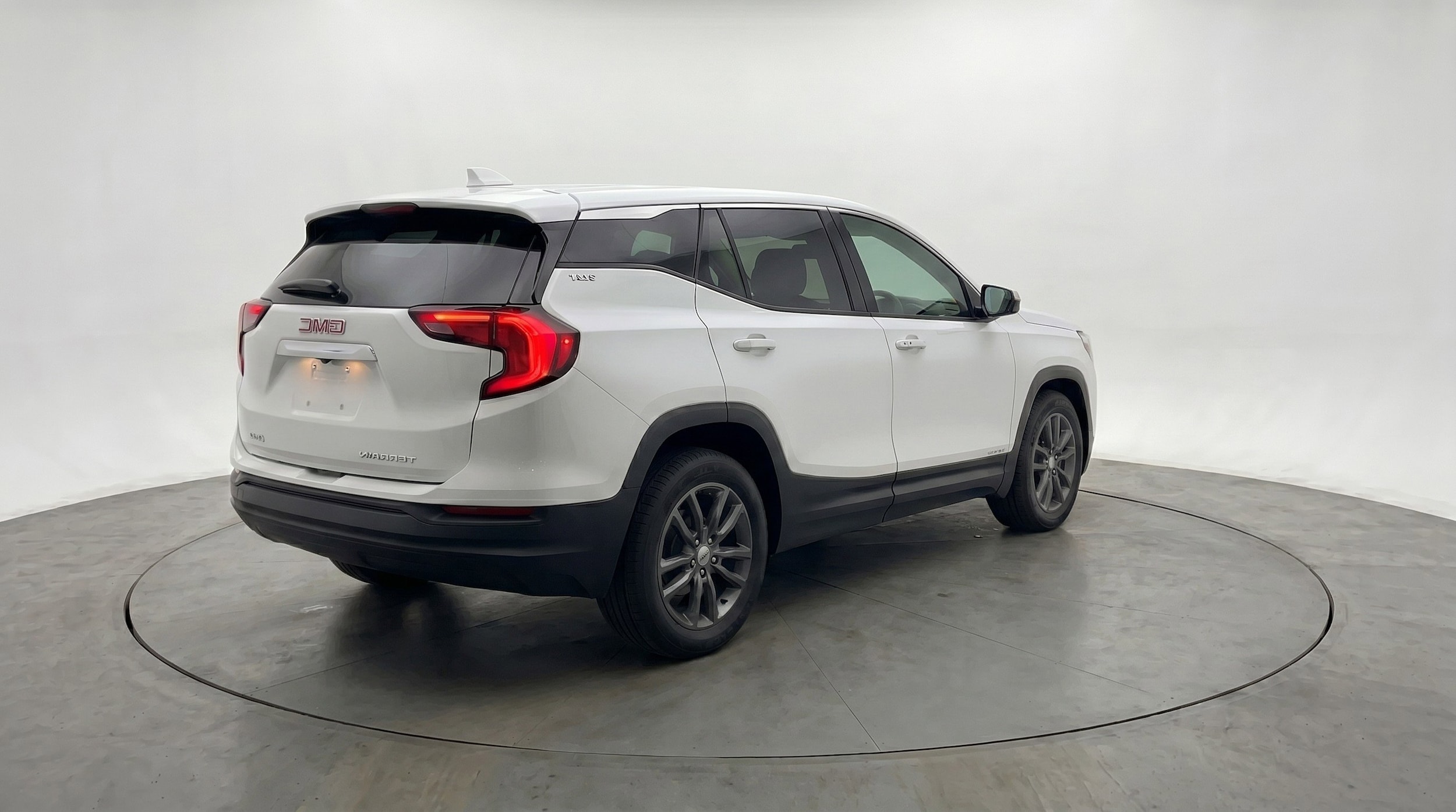 Thumbnail: 2024 GMC Terrain - 9