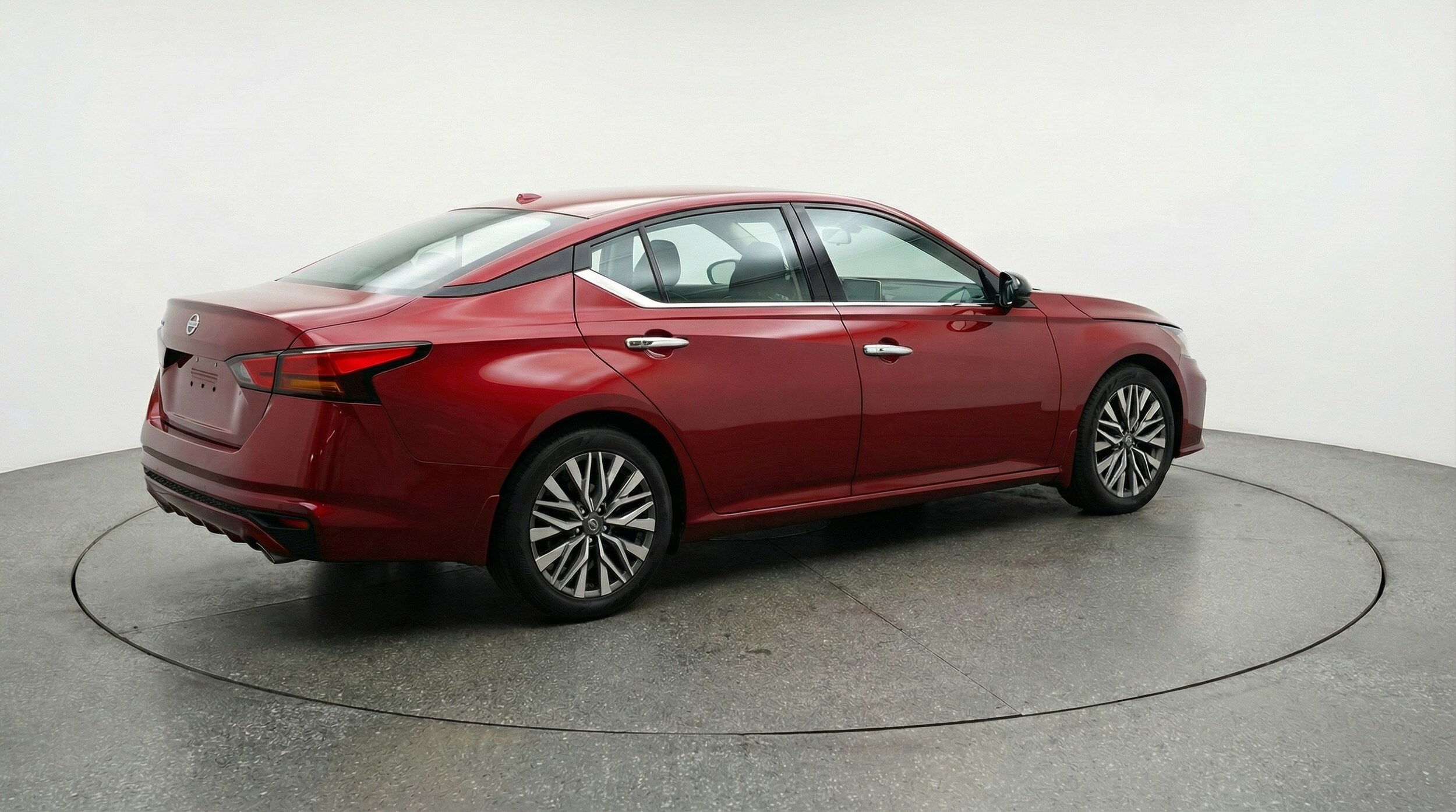 Thumbnail: 2025 Nissan Altima - 7