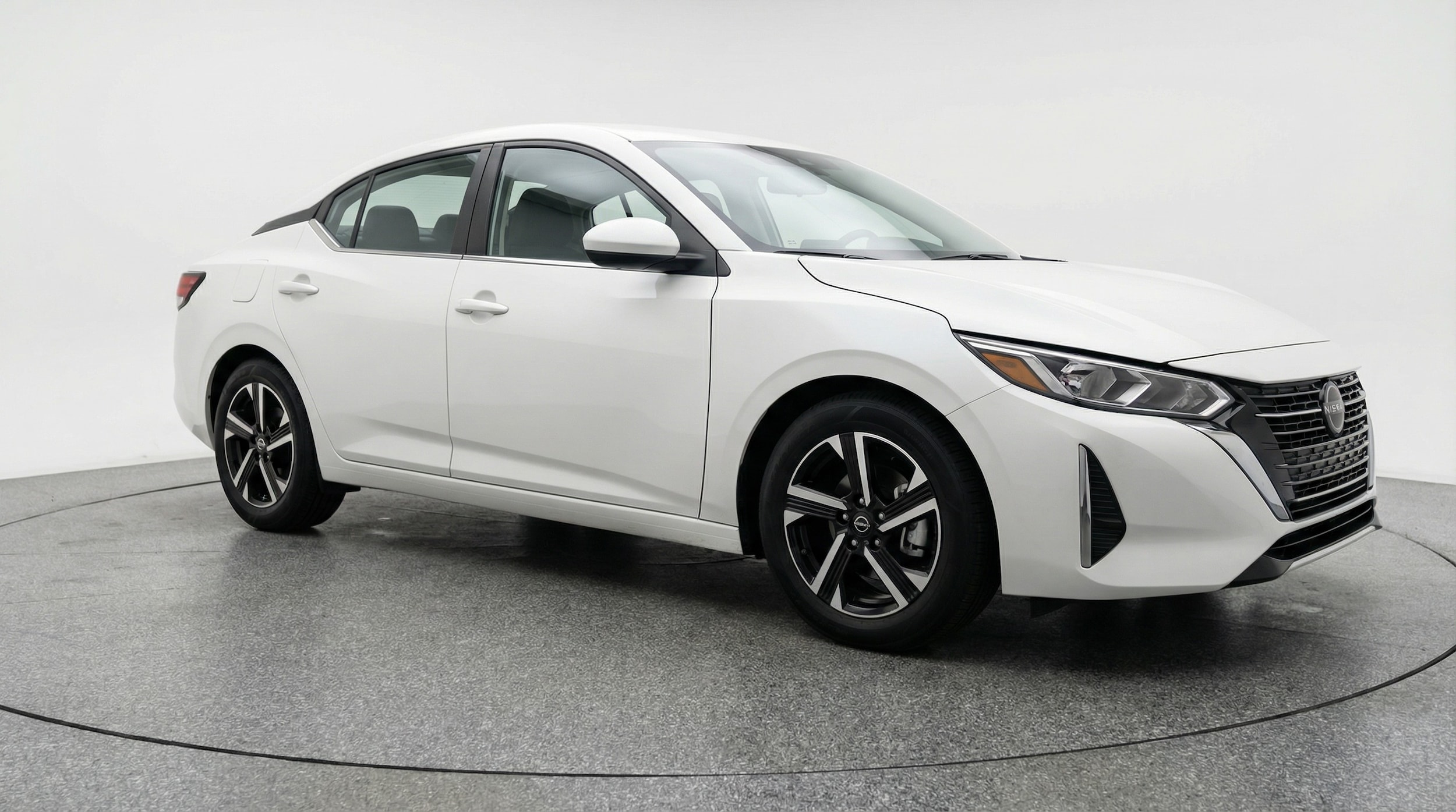 Thumbnail: 2025 Nissan Sentra - 1