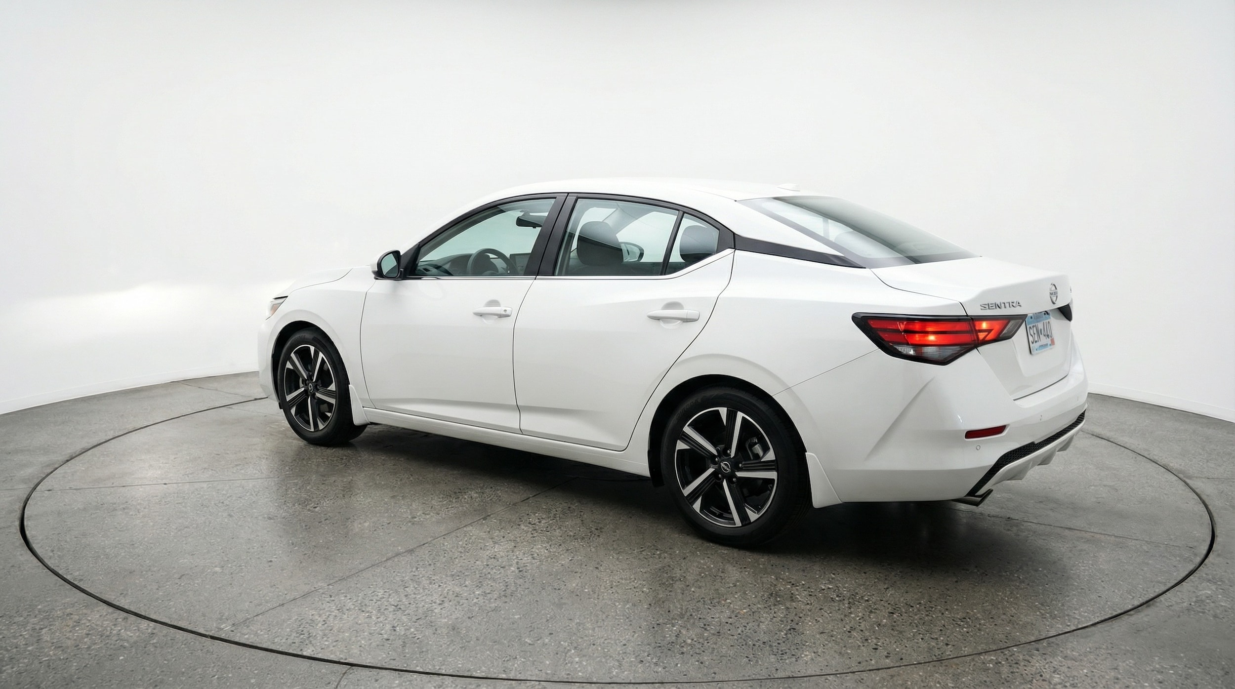 Thumbnail: 2025 Nissan Sentra - 5