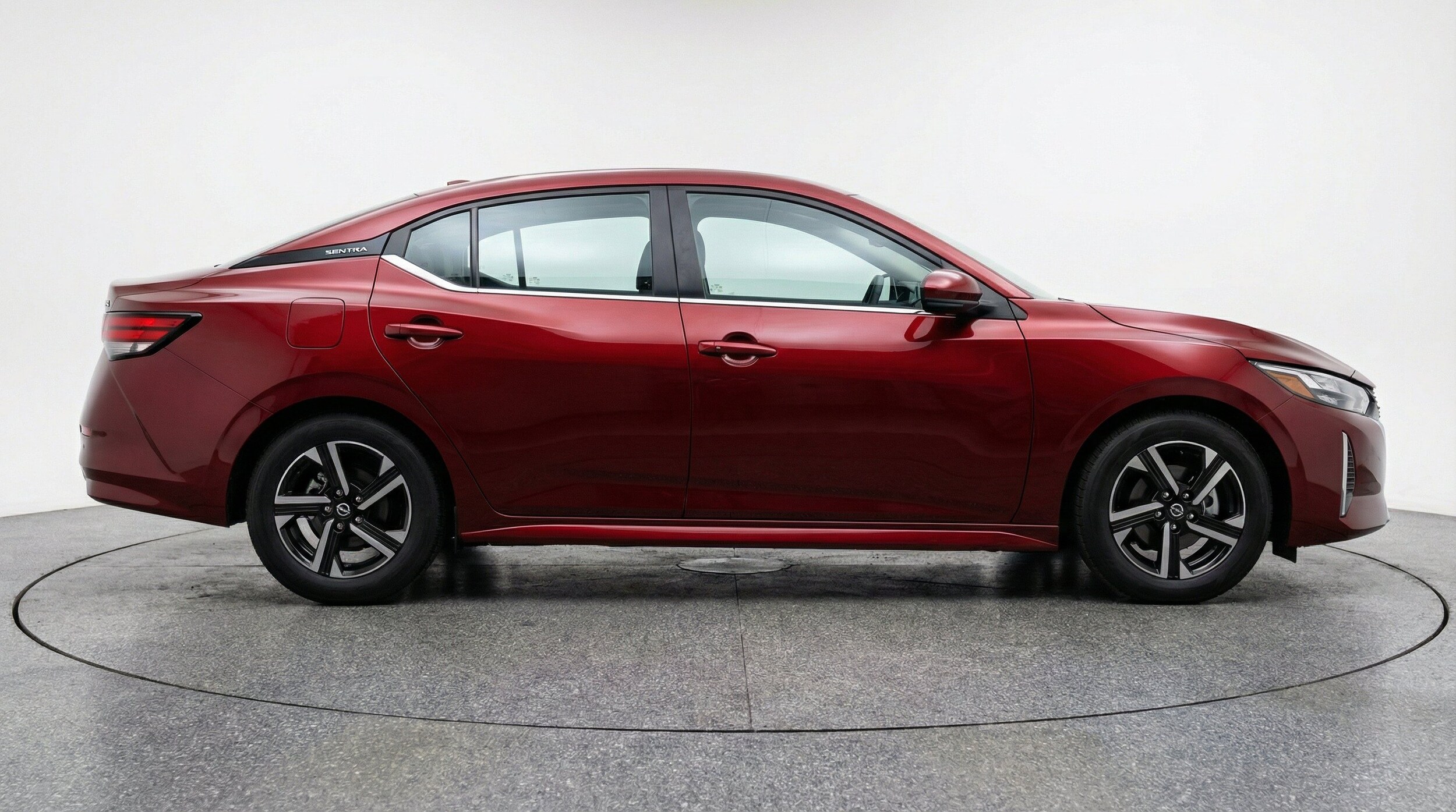 Thumbnail: 2025 Nissan Sentra - 11
