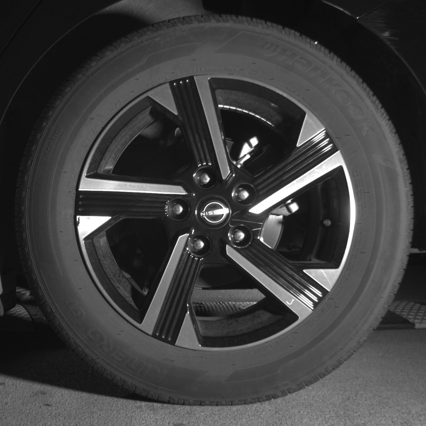 Thumbnail: 2025 Nissan Sentra - 11