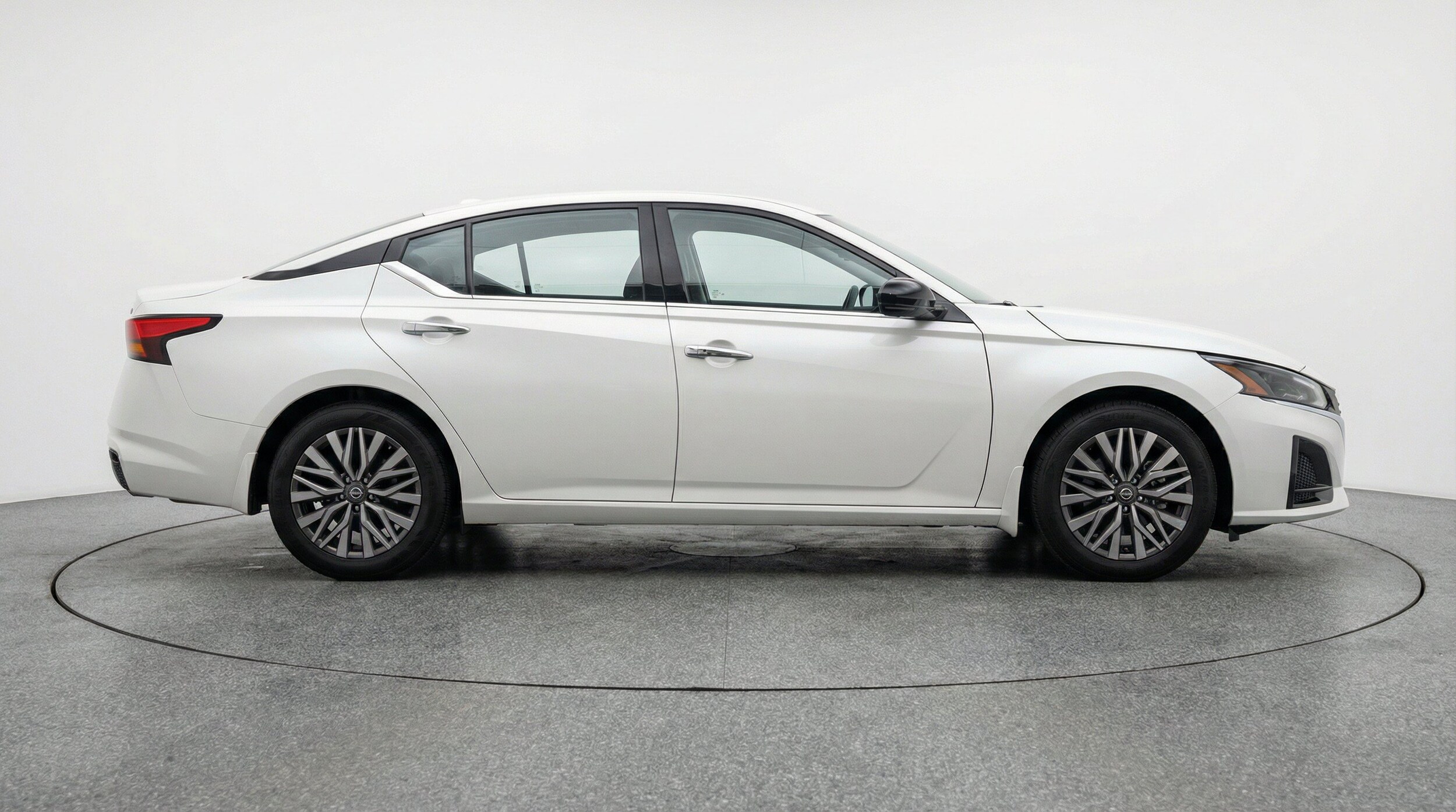 Thumbnail: 2025 Nissan Altima - 11