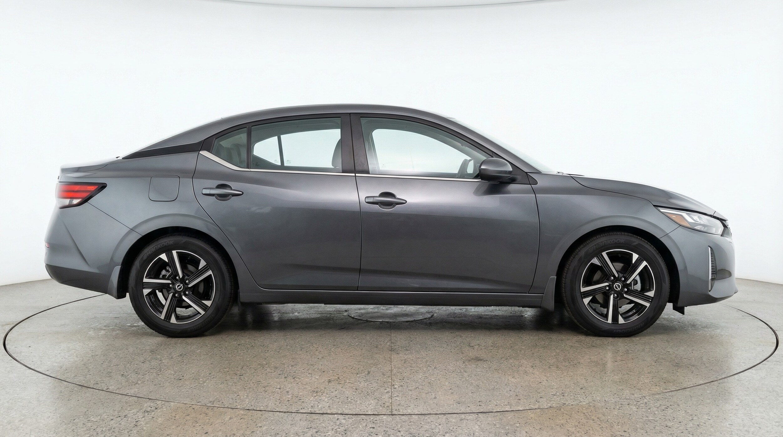 Thumbnail: 2025 Nissan Sentra - 8